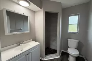 364 Briarwood Rd, Venice, FL 34293 - Photo 17