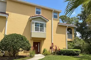 5701 Bentgrass Dr, Sarasota, FL 34235 - Photo 3