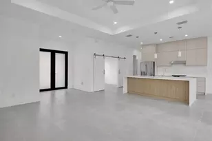 11042 Carnegie Ave, Englewood, FL 34224 - Photo 5