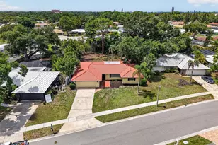 2508 Cardwell Way, Sarasota, FL 34231 - Photo 47