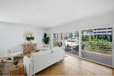 797 Benjamin Franklin Drive #9, Sarasota, FL 34236 - Photo 9