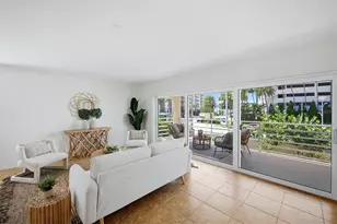 797 Benjamin Franklin Dr, Sarasota, FL 34236 - Photo 9