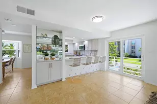 797 Benjamin Franklin Dr, Sarasota, FL 34236 - Photo 17