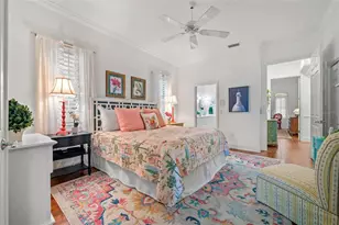8152 Longbay Blvd, Sarasota, FL 34243 - Photo 57