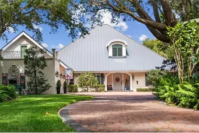 8152 Longbay Boulevard, Sarasota, FL 34243 - Photo 1