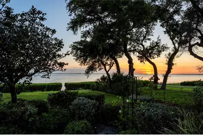 8152 Longbay Boulevard, Sarasota, FL 34243 - Photo 99