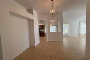 6227 Yellow Top Dr, Lakewood Ranch, FL 34202 - Photo 9
