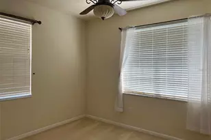 9035 Vista Verde Dr, Palmetto, FL 34221 - Photo 11
