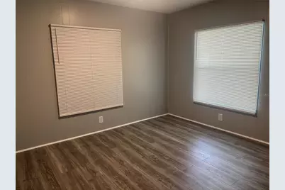 808 53rd Avenue E #203, Bradenton, FL 34203 - Photo 5