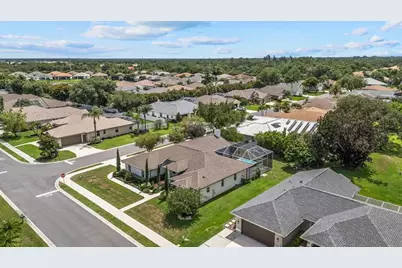 6212 Aventura Drive, Sarasota, FL 34241 - Photo 3