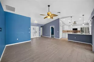 123 Kings Dr, Rotonda West, FL 33947 - Photo 9