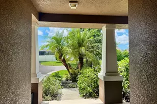 5711 Arbor Wood Ct, Bradenton, FL 34203 - Photo 5