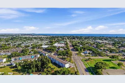 2545 Flamingo Boulevard #L37, Bradenton, FL 34207 - Photo 17