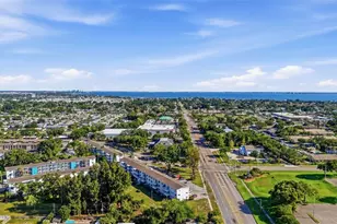 2545 Flamingo Blvd, Bradenton, FL 34207 - Photo 17