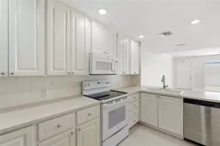 5405 Eliseo St, Sarasota, FL 34238 - Photo 9