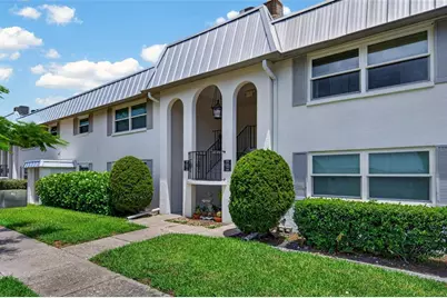 5800 Hollywood Boulevard #112, Sarasota, FL 34231 - Photo 1