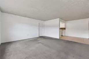 5800 Hollywood Blvd, Sarasota, FL 34231 - Photo 5