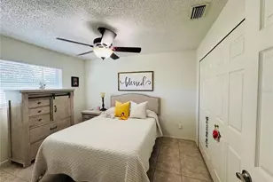 998 Ponder Ave, Sarasota, FL 34232 - Photo 15