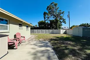 998 Ponder Ave, Sarasota, FL 34232 - Photo 23