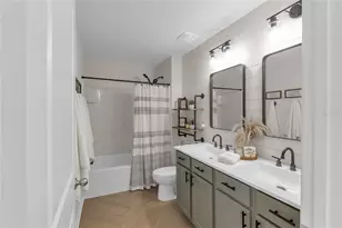 5223 San Palermo Dr, Bradenton, FL 34208 - Photo 23