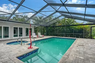 1428 Pine Bay Dr, Sarasota, FL 34231 - Photo 33