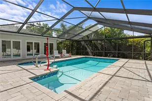 1428 Pine Bay Dr, Sarasota, FL 34231 - Photo 45