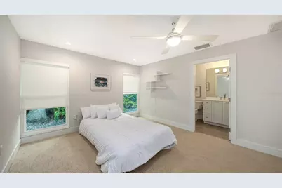 1428 Pine Bay Drive, Sarasota, FL 34231 - Photo 25
