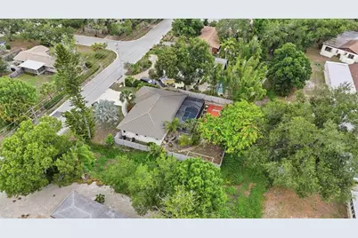 6233 Rockefeller Avenue, Sarasota, FL 34231 - Photo 33
