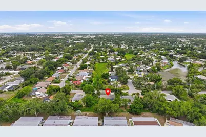 6233 Rockefeller Avenue, Sarasota, FL 34231 - Photo 35