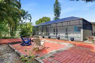 6233 Rockefeller Ave, Sarasota, FL 34231 - Photo 43
