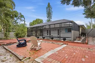 6233 Rockefeller Ave, Sarasota, FL 34231 - Photo 33