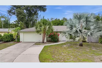 6233 Rockefeller Avenue, Sarasota, FL 34231 - Photo 1