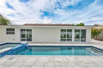 2647 Sydelle Street, Sarasota, FL 34237 - Photo 43