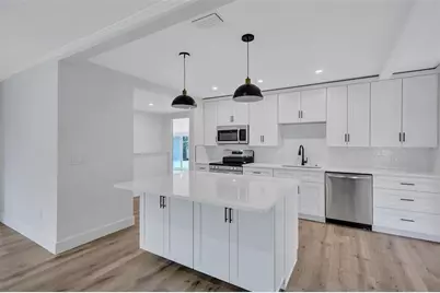 2647 Sydelle Street, Sarasota, FL 34237 - Photo 11