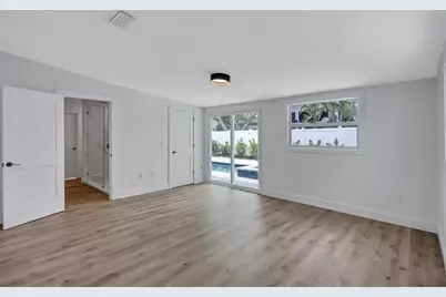 2647 Sydelle Street, Sarasota, FL 34237 - Photo 21
