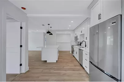 2647 Sydelle Street, Sarasota, FL 34237 - Photo 15
