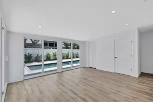 2647 Sydelle St, Sarasota, FL 34237 - Photo 27