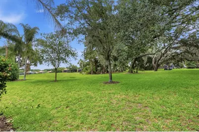 12154 Thornhill Court, Bradenton, FL 34202 - Photo 37