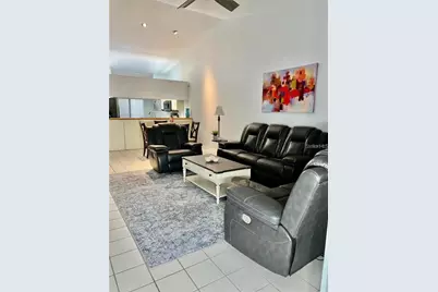 7186 Lakeside Drive, Sarasota, FL 34243 - Photo 9