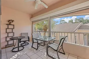 1044 Woodshire Ln, Naples, FL 34105 - Photo 7