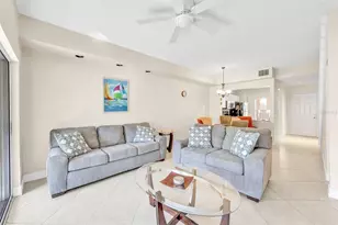 1044 Woodshire Ln, Naples, FL 34105 - Photo 9