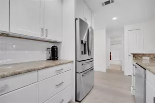 862 Hudson Ave, Sarasota, FL 34236 - Photo 19