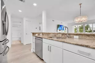 862 Hudson Ave, Sarasota, FL 34236 - Photo 19