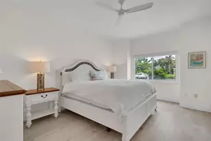862 Hudson Ave, Sarasota, FL 34236 - Photo 43