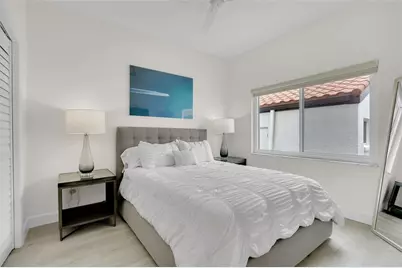 862 Hudson Avenue #862, Sarasota, FL 34236 - Photo 9