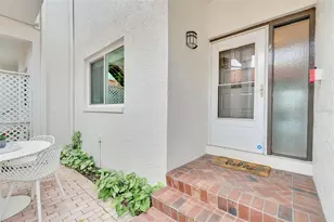 862 Hudson Ave, Sarasota, FL 34236 - Photo 3