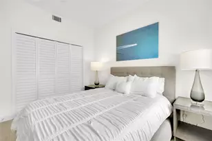 862 Hudson Ave, Sarasota, FL 34236 - Photo 11