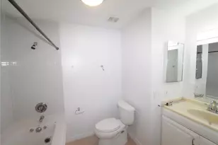 4252 Central Sarasota Pkwy, Sarasota, FL 34238 - Photo 11