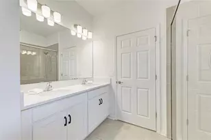 1989 Splashrail Ln, Sarasota, FL 34240 - Photo 51