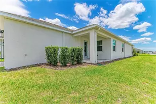 1989 Splashrail Ln, Sarasota, FL 34240 - Photo 9